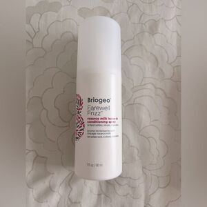 Briogeo Farewell Frizz™ Rosarco Milk Leave-In Conditioning Spray